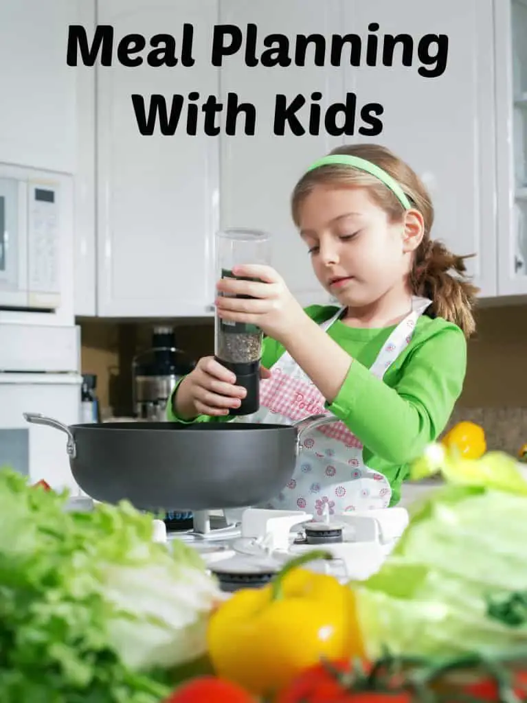 Have you ever tried meal planning with kids? It's a great family activity and can teach the kids a lot about saving money, cooking, and more! 