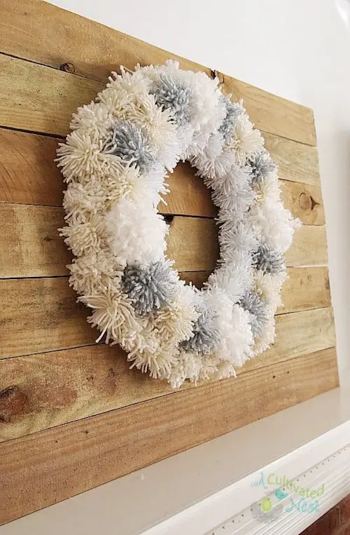 yarn diy winter wreaths 