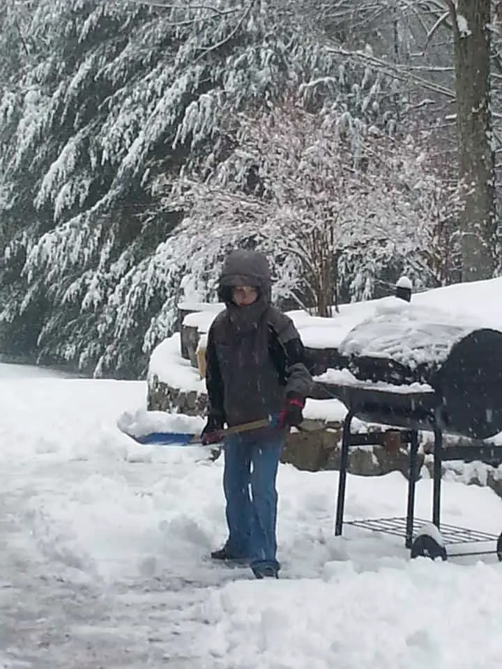 reno shoveling out grill